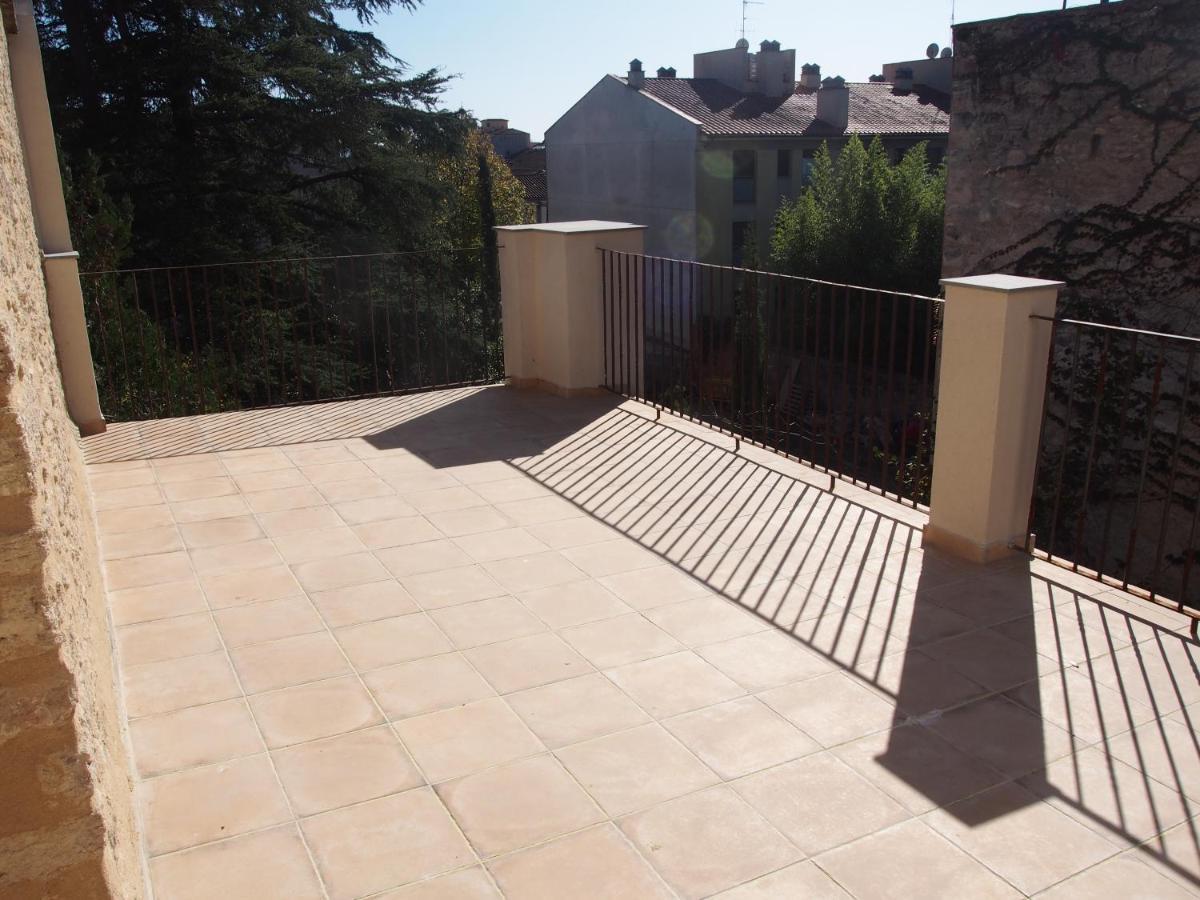 Placa Major 17 2N 2A Apartament Al Centre De Banyoles Bagian luar foto